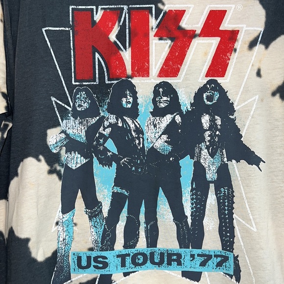 KISS rocker T-shirt - Picture 4 of 5